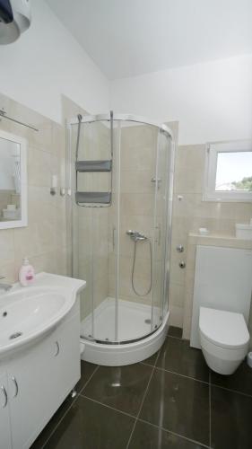 apartment_jadranka_rogoznica_a4_bathroom